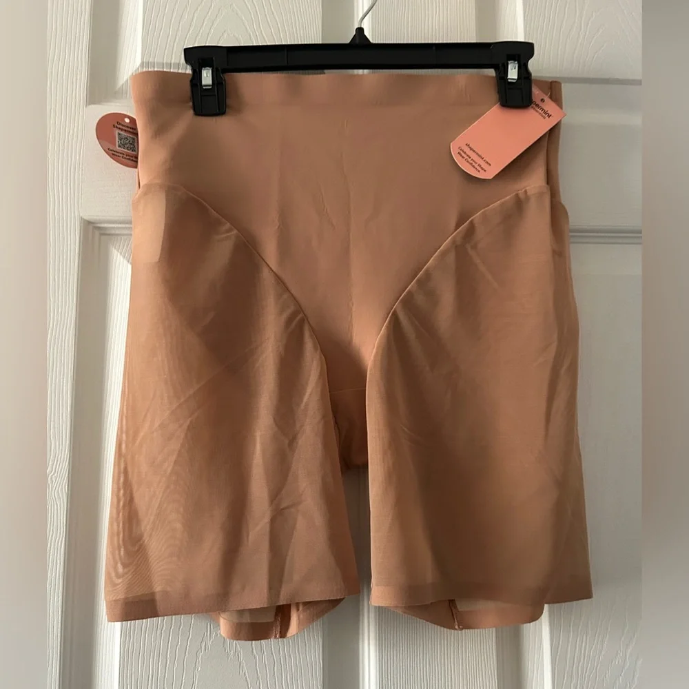 Shapermint NWT Essentials Empower Mesh Shaper Shorts Large Beige Color - Picture 2 of 3